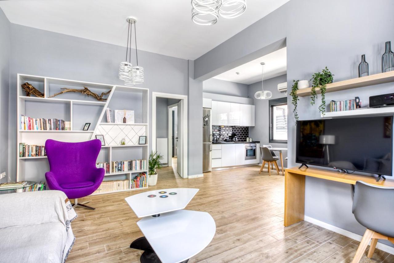 Spacious Flat With Courtyard And Private Parking! Ateny Zewnętrze zdjęcie
