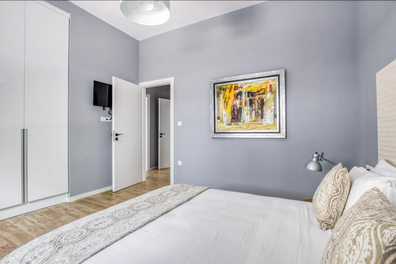 Spacious Flat With Courtyard And Private Parking! Ateny Zewnętrze zdjęcie