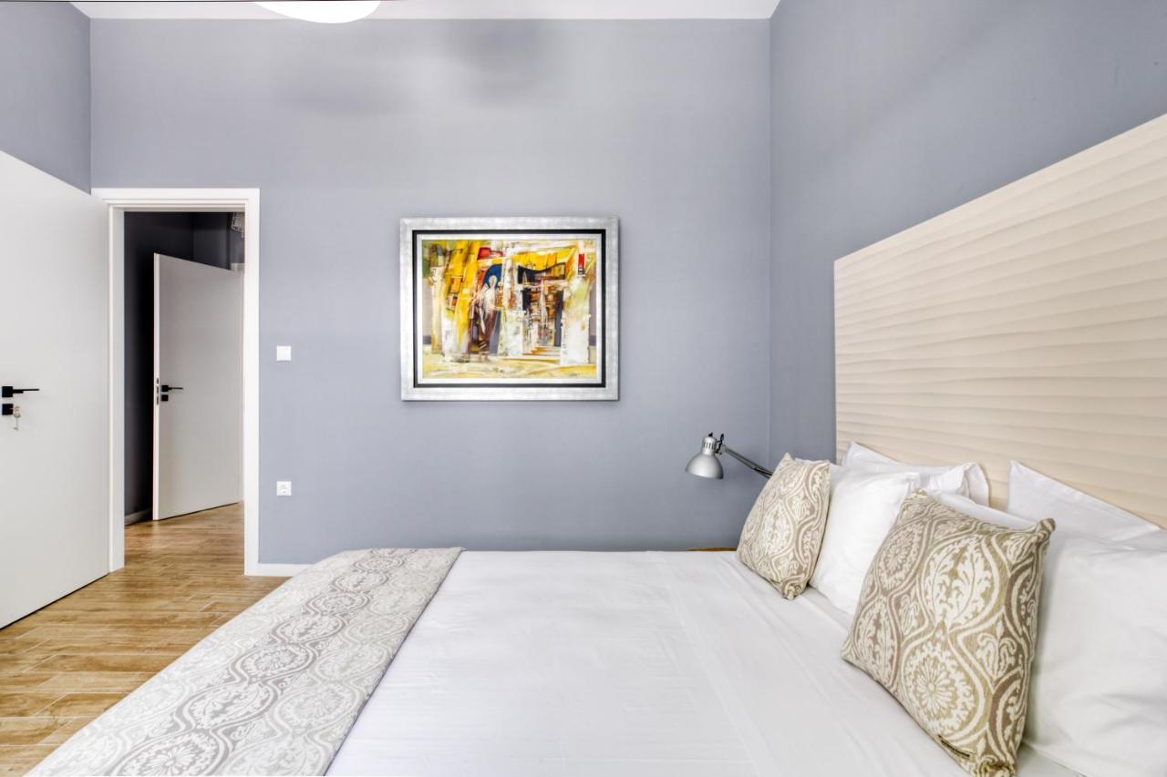 Spacious Flat With Courtyard And Private Parking! Ateny Zewnętrze zdjęcie