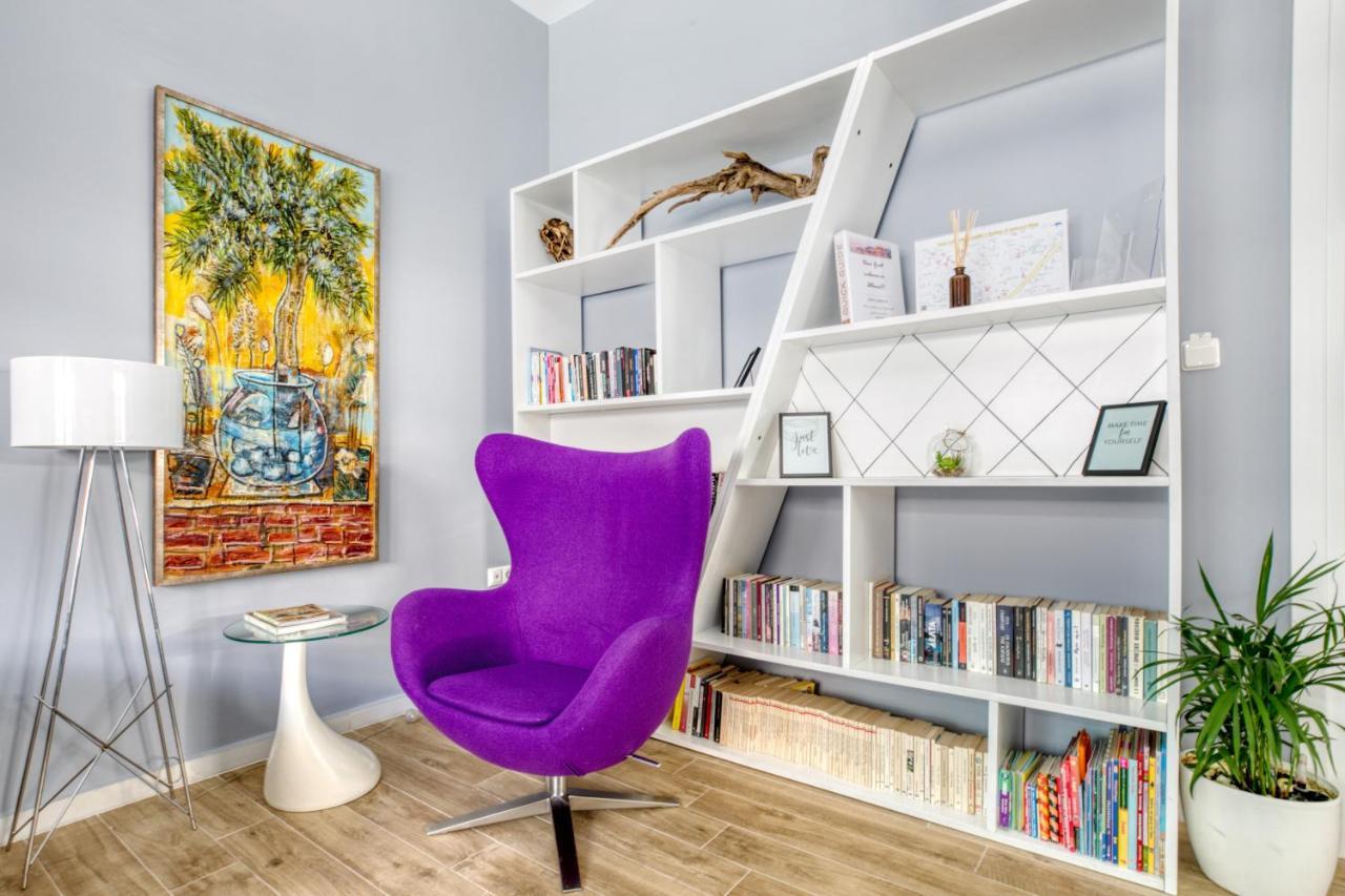 Spacious Flat With Courtyard And Private Parking! Ateny Zewnętrze zdjęcie