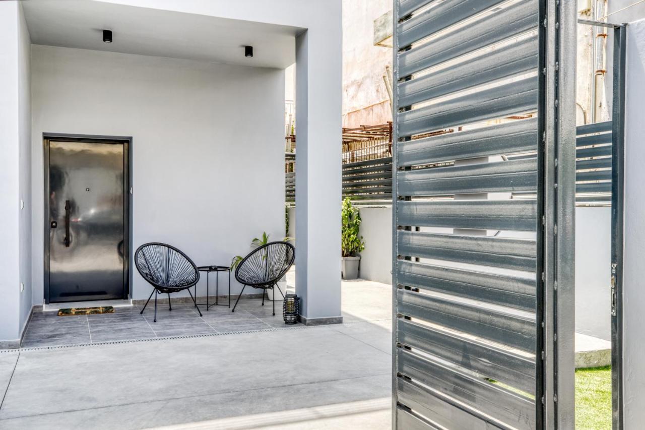 Spacious Flat With Courtyard And Private Parking! Ateny Zewnętrze zdjęcie