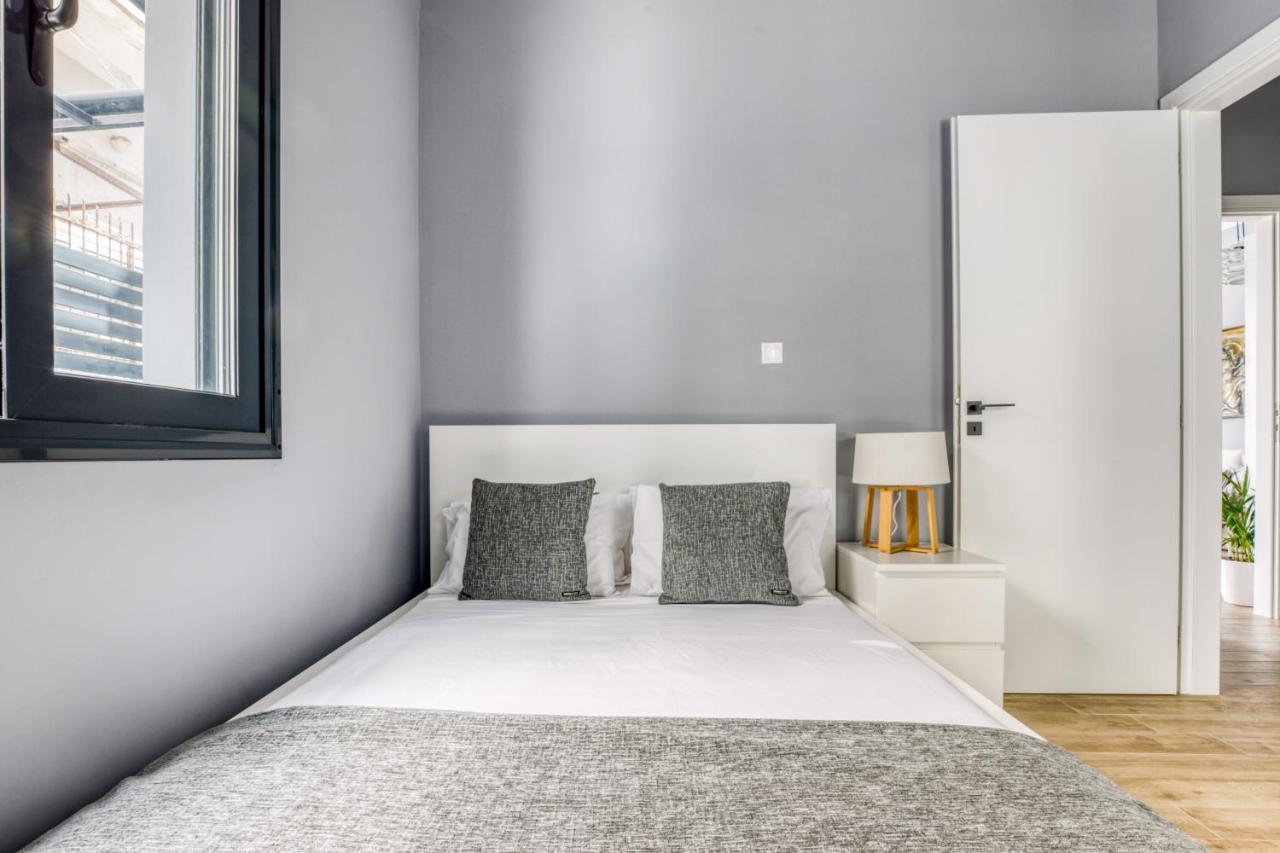 Spacious Flat With Courtyard And Private Parking! Ateny Zewnętrze zdjęcie